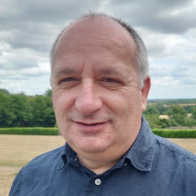 Biographie de Gilles MOURIOUX