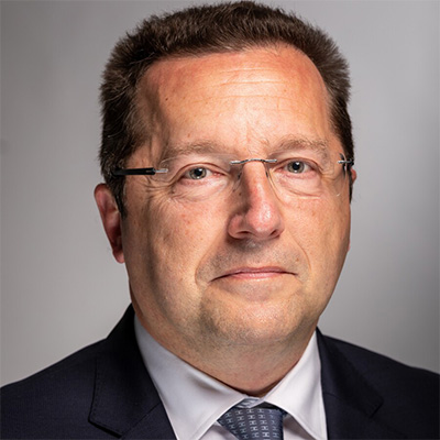 Biographie de Pierre MEDAN